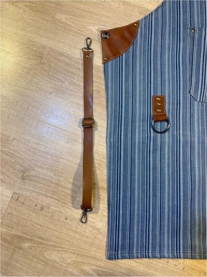 Mediterian Mavi Çizgili Deri İşlemeli Mutfak Önlüğü, Şık ve Kullanışlı 80x60 cm