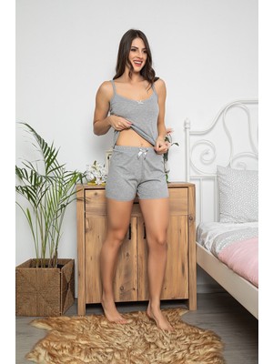 Kadın Gri Renkli Büstiyerli Dantel Detaylı Şortlu Pijama Takımı 20006