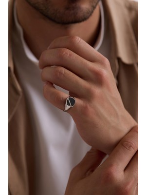 14 Ayar Siyah Mineli Erkek Altın Yüzük