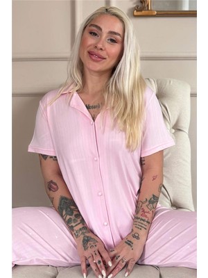 Pijama Evi Pembe Reve Rose Desenli Önden Düğmeli Marlenka Pijama Takımı
