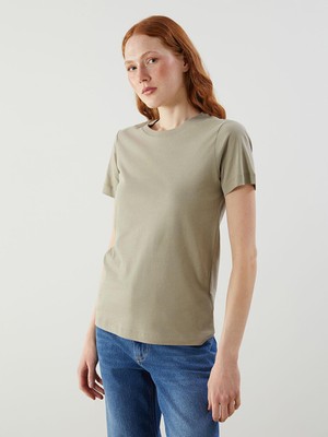 Bisiklet Yaka Kadın Tişört