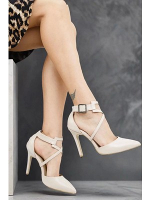 Kadın Çapraz Tokalı Topuklu Ayakkabı Sivri Burun Şık Stiletto
