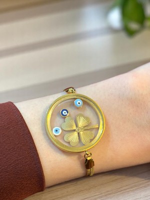 Yoncalı Cam Çerçeveli Çeyrek Altın Veya Yarım Altın Takılan Bileklik
