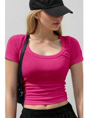 Kadın Şeker Pembe U Yaka Kısa Kollu Fitilli Kaşkorse Body T-Shirt