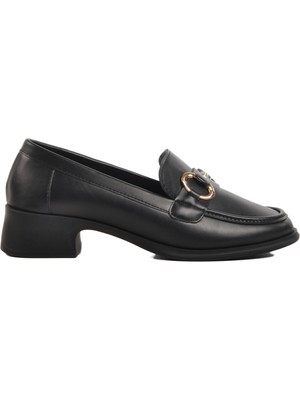 Aspor Siyah Kadın Klasik Ayakkabı