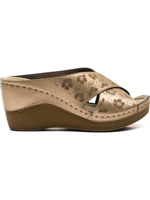 Carlaverde Carlaverde Yüksek Taban Ortopedik Kadın Terlik Topuk Yüksekliği 7 cm 170610