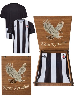 Beşiktaş lisanslı çubuklu forma hediyelik ahşap kutulu kara kartalım