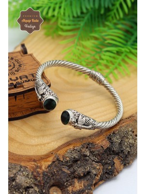 Zümrüt Taşlı Yusufçuk Işlemeli 925 Ayar Saf Gümüş Kadın Bilezik 201024062