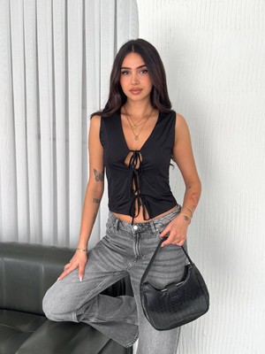 Noa Noa Önü Bağlama Detaylı Mikro Kumaşlı Crop Bluz