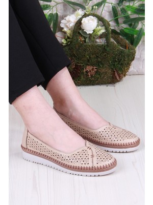 Mehmet Mete 1007 Rahat Lazer Delikli  Deri Kadın Ayakkabı