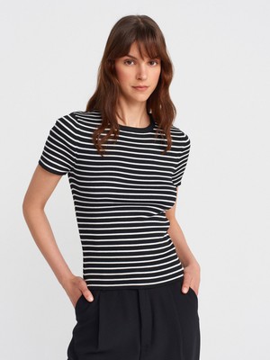 10758 Bisiklet Yaka Çizgili Basic Triko Bluz-S.-Beyaz