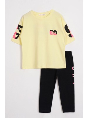 Zepkids Kısa Kol Yazı Baskılı Sarı Renk Kız Çocuk Taytlı Takım
