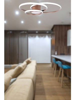 Mediterian Şık kahverengi 3'lü LED avize, modern tasarım ve parlak aydınlatma sağlar.