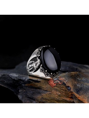 925 Ayar Gümüş Onix Taşlı Kartal Motifli Erkek Yüzük