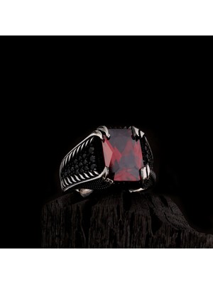 925 Ayar Gümüş Kırmızı Zirkon Taşlı Yanı Mikro Model Erkek Yüzük