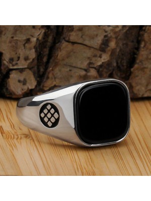 Düz Siyah Oniks Taşlı Parlak 925 Ayar Gümüş Erkek Yüzük