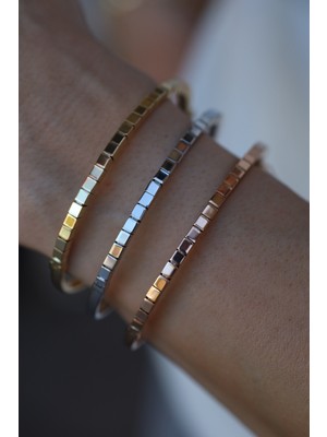 14 Ayar Altın Arpaş Küp Sıralı Sarı, Rose ve Beyaz Üçlü Kelepçe