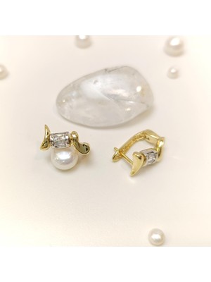 Baget Taşlı J Küpe 14 Ayar Altın Hd Videolu