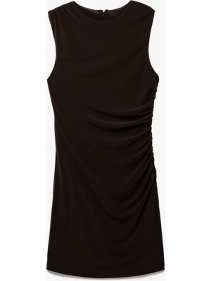 Koton Drape Detaylı Bisiklet Yaka Kolsuz Mini Elbise