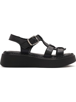 Derimod Kadın Siyah Tokalı Kalın Tabanlı Deri Comfort Sandalet 25SFD343018