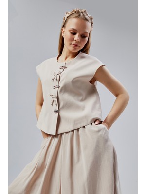 Bej Regular Düğme Detaylı Yelek