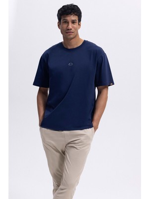 Ellesse     Pamuk Oversize Fit Bisiklet Yaka T Shirt Erkek T Shirt EM376