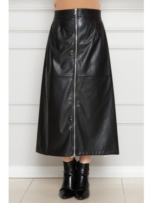 Önü Fermuar Detaylı Deri Etek-Siyah