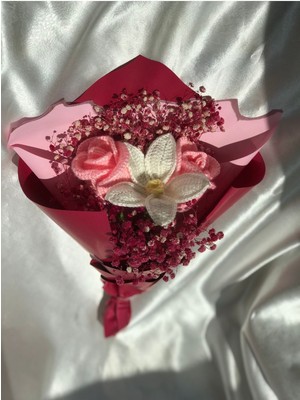 Özel Tasarım Örgü Gül Buketi