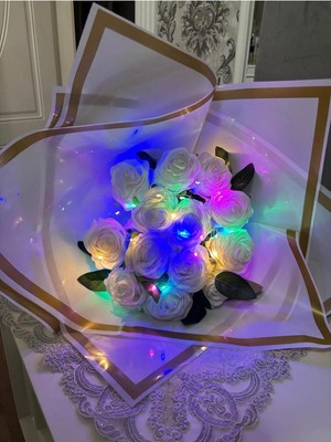 14’lü Beyaz Ledli Yapay Gül Buketi