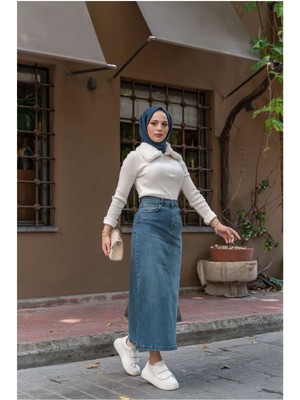 Doğal Kumaşlı Yıldız Rivetli Kot Etek