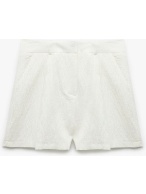 Koton Viskon Kumaş Astarlı Floral Dokulu Cepli Mini Şort