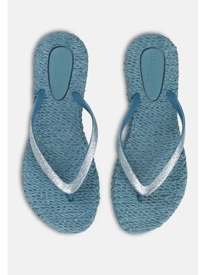 Ilse Jacobsen Lichen Blue Cheerful 01 - Mavi Simli Parmak Arası Terlik