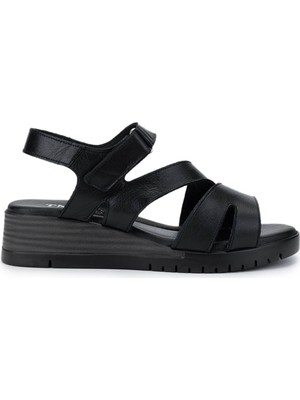 Tamer Tanca Kadın Hakiki Deri Siyah Deri Topuklu Sandalet 899 25113 Bn Sndlt Y25 Sıyah Dr