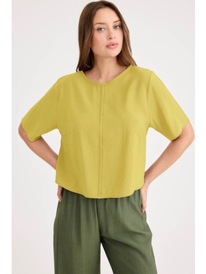 Yuvarlak Yaka Kısa Kol Crop Bluz