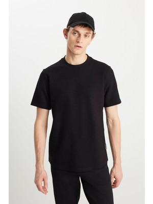 Wrangler W2510718001 Siyah Erkek Regular Fit Bisiklet Yaka T-Shirt