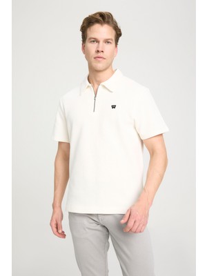Wrangler W7NQ2052861Y Beyaz Erkek Regular Fit Yarım Fermuarlı Polo Yaka T-Shirt