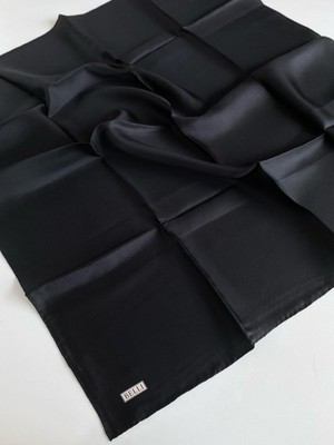 Belli Sura İpek Eşarp 10D03 - 01 Siyah Düz Renk