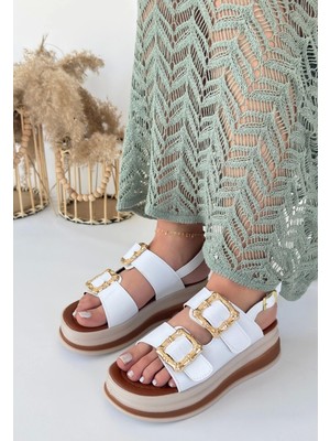 Kazax Stan Beyaz Cilt Sandalet