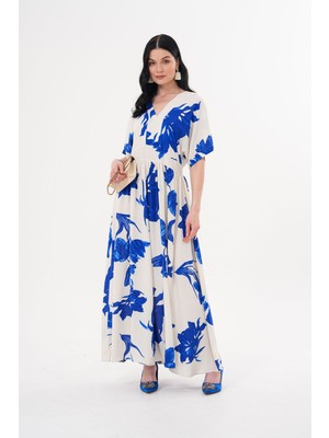 V Yaka Çiçek Desenli Yırtmaçlı Viskon Elbise