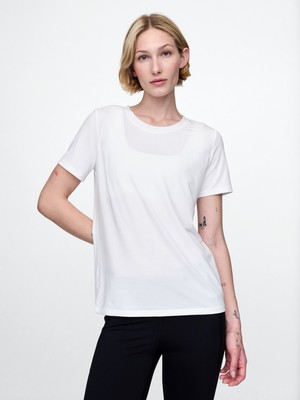 Gap Kadın Beyaz GapFit Breathe T-Shirt