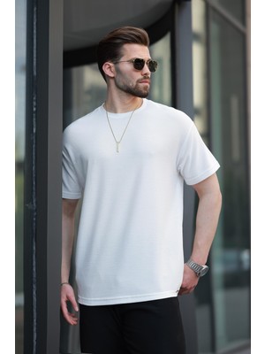 Ekru Basic Bisiklet Yaka Erkek Tişört E7133