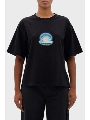 Les Benjamins Pamuklu Boxy Fit Bisiklet Yaka T Shirt Bayan T Shirt LB24SSKISFUTS