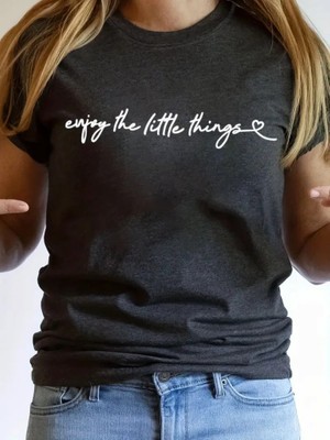 Alinn Butikk Kadın Kısa Kollu Önü Yazı Baskılı Basic Süprem Bluz