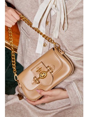 Levidor Kahve Çevirme Kilit Omuz Çantası