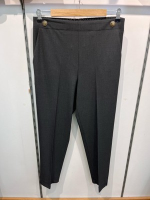 La Mode Istanbul Dekorati̇f Düğmeli̇ Arka Bel Lasti̇kli̇ Pantolon