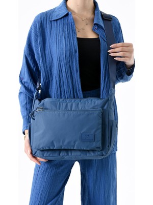 Ultra Hafif Su Geçirmez Çok Cepli Omuz Çantası Mavi (Model: 571-13-9J)