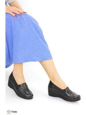 Forelli Kadın Mevsimlik Ortopedik Hakiki Deri Dolgu Topuklu Ayakkabı F24/CM57603Y