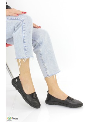 Mammamia Kadın Bağcıksız Yumuşak Yazlık Hakiki Deri Ortopedik Ayakkabı M26YA140