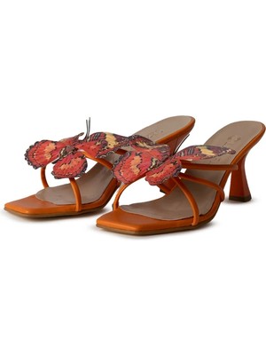 Letafia Natali Turuncu  Kelebek Detaylı Terlik