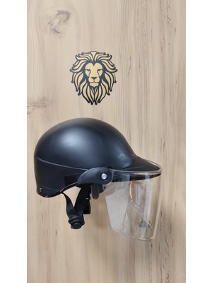 Leos Motor Siyah Renkli Jokey Kask Camlı Model Yerli Üretim Açık Yüz Tasarımı ile Güvenli Sürüş
